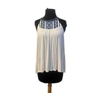 Cha-cha Vente Women's Short Sleeve with embroidery‎ front, White and Blue,  Med